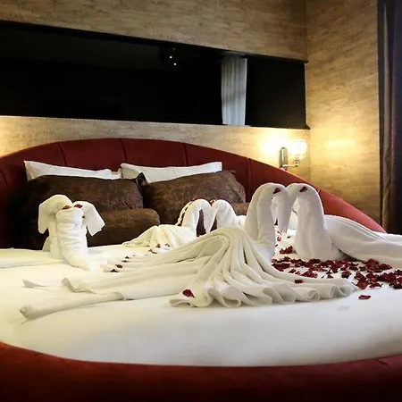 Emirtimes Otel 3*
