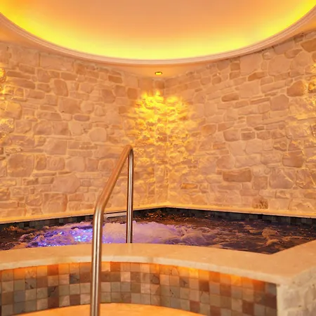 Emirtimes Hotel&spa - Otel Tuzla