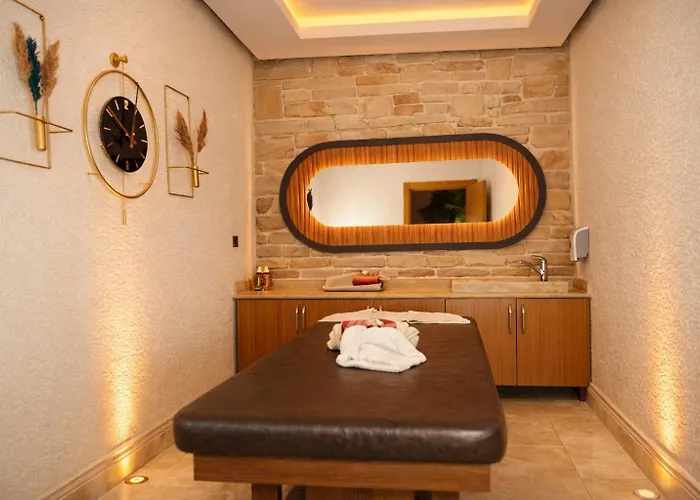 Emirtimes Hotel&spa - 호텔