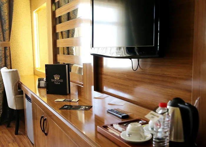 Emirtimes Hotel&spa - 호텔 3*