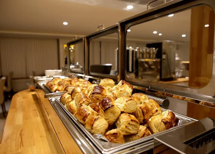 Emirtimes Hotel&spa - 호텔